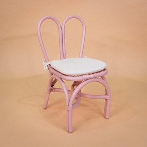 Chaises pour enfants en rotin écologiques et artisanales pour événements de mariage, anniversaires, location, tendances 2026 - Product Image 1