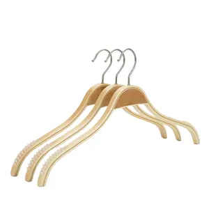 Cintre en bois courbé épaule courbée cintre chemise en bois de chêne cintre