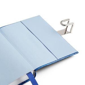 Agendas 2026 con Logotipo Personalizado para Oficina y Escuela, Cuaderno de Tapa Dura con Grabado de Cocodrilo, 100 Hojas, Venta al Por Mayor - Product Image 3