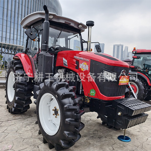 Tractor Glans de 140 CV con Tracción en las 4 Ruedas para Uso Agrícola Multifuncional - Product Image 5