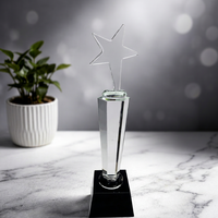 Trophée étoile en cristal gravé au laser, récompense en verre pour activités promotionnelles, trophée en cristal avec base noire en cristal