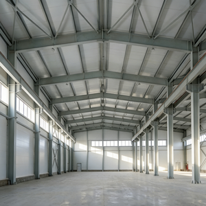 Progettazione e Costruzione di Magazzini e Officine Prefabbricate in Struttura d'Acciaio Personalizzata - Product Image 6