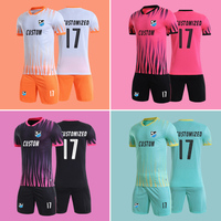 Maillots de Foot Équipe Dernières Conceptions Ensemble Tenues de Foot Jeunesse Uniformes de Foot Personnalisés
