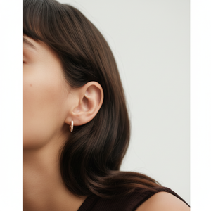 Pendientes de Zafiro Blanco Cultivado en Laboratorio y Oro Vermeil de 18k - Colección Bright Side - Product Image 1