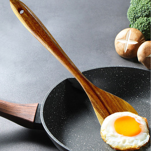 ชุดอุปกรณ์ทำครัวไม้สัก 6 ชิ้น ช้อนด้ามยาว ตะหลิว ช้อนเสิร์ฟสลัด อุปกรณ์ครัว - Product Image 4