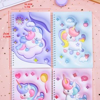 Carnet à spirale 3D en tissu Licorne Arc-en-ciel Rêveur, motifs Ciel Bleu Nuages Blancs Cœurs, à feuilles mobiles extensibles, cadeau transfrontalier