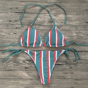 Traje de Baño de Lujo de 1 Pieza con Logotipo Frontal Personalizado, Volantes Florales, Bikini Digital con Falda Corta con Cordón, Servicio OEM Disponible - Product Image 2