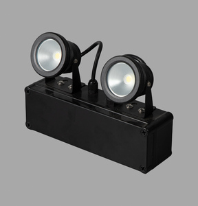 Lampe d'urgence LED <span class=keywords><strong>double</strong></span> tête rechargeable IP65 à coque noire en plastique, à montage mural, pour usine, avec autonomie de 3 heures - Product Image 2