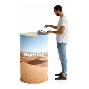 Mostrador de Exhibición de Productos para Tiendas Minoristas con Rotación de 360 Grados °   Área de Impresión y Acabado en Madera Natural - Product Image 1