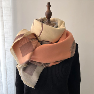 Écharpe longue réversible en polyester pour femme, châle chaud d'hiver, idéal pour le quotidien, cadeau élégant pour femme, grande écharpe couverture - Product Image 6