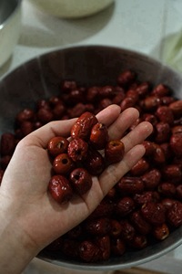 Thảo dược tự nhiên pha với ngày đỏ & Goji Berry để hỗ trợ năng lượng hàng ngày và sức khỏe tổng thể - Product Image 3