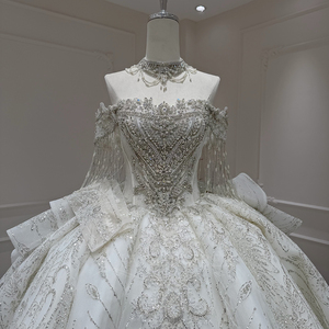 Vestidos de Novia Modernos y Lujosos Xx51, Vestidos de Novia con Escote Corazón, Vestidos de Novia con Pedrería, Espalda Descubierta, Cola de Capilla, Largos hasta el Suelo - Product Image 2