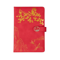 Carnet A5 bleu marine à couverture rigide avec texture en tissu et emplacement pour stylo, idéal pour le bureau professionnel et les réunions avec les clients
