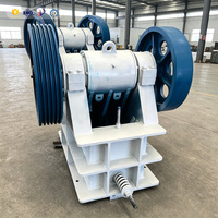 Concasseur à mâchoires haute efficacité PE-250x400 avec cavité de concassage profonde, capacité de 20t/h pour la production de pierre de haute pureté dans l'exploitation minière
