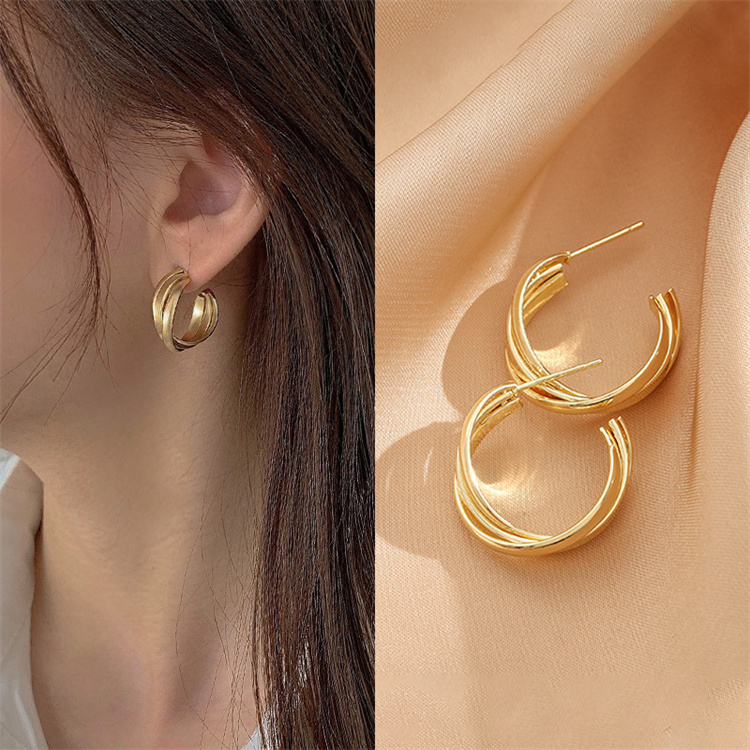 Earrings Style 4