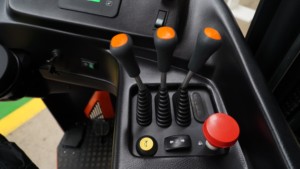 1.6 טון 2 טון חשמלי להגיע משאית מלאה מופעל מערכת AC לחלוטין - Product Image 6