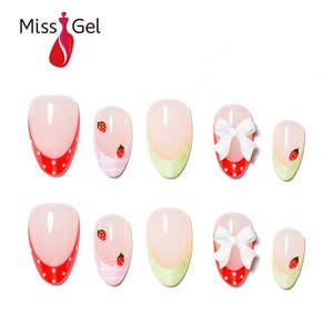 <span class=keywords><strong>Faux</strong></span> <span class=keywords><strong>ongles</strong></span> à presser 32 pièces, style français, courts, ovales, en ABS, avec motif fraise mignon, couvrance totale, en <span class=keywords><strong>gel</strong></span> souple - Product Image 1