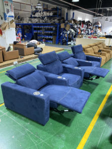 Juego de sofá seccional reclinable eléctrico de <span class=keywords><strong>4</strong></span> <span class=keywords><strong>plazas</strong></span>, reposacabezas eléctrico, sofás de tela extensibles para cine en casa, sofá Interior para sala de estar - Product Image 3