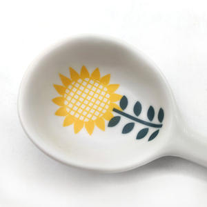 Cuchara de Cerámica Ecológica de Estilo Japonés con Mango Largo y Diseño Botánico para Postre, <span class=keywords><strong>Café</strong></span>, Leche, Fideos y Cena - Product Image 5