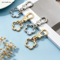 Accessoires de quincaillerie : Mousqueton pivotant en métal avec anneau en forme de fleur et clip de connexion pour porte-clés