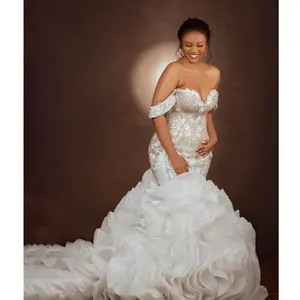 Robe de mariée sirène de luxe à perles et perles de culture, grande taille, épaules dénudées, blanche, élégante, sur mesure, style <span class=keywords><strong>africain</strong></span> - Product Image 1