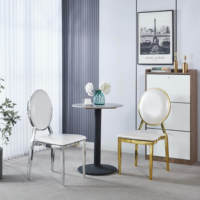 Chaise de salle à manger modulaire d'extérieur de luxe, empilable et confortable, style antique, en cuir et métal, personnalisée pour hôtel