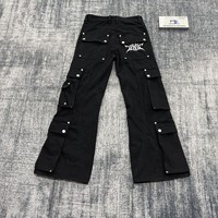 DENIMGUYS Jeans cargo brodés pour hommes, faible MOQ, jeans en denim noir de haute qualité avec plusieurs poches