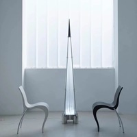 Lampe sur pied conique moderne Seeky en verre avec base en métal noir, éclairage LED avec Ra80 Verti pour salon et hôtel
