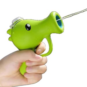 Pistola de agua de mano de plástico en forma de guisante de alto valor de color HURREE para juegos al aire libre para niños-Zombie <span class=keywords><strong>Water</strong></span> Fight Spray Toy - Product Image 5