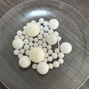 كرة نايلون صلبة من المصنع بجودة عالية مخصصة 5 من من نوع 6 من نوع 7 من البلاستيك - Product Image 4