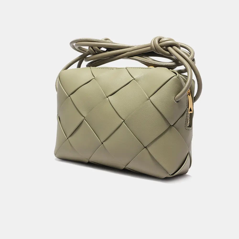 Wholesale genuine leather woven crossbody bag zipper closure fashion real leather handbag purse for women