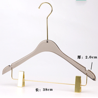 Cintre pour pantalon transparent pour chemise à crochet doré en acrylique de qualité supérieure Cintre pour jupe en acrylique gris avec clip doré