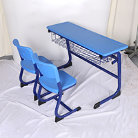 Bureaux et chaises doubles en forme de C en plastique et acier, mobilier de classe, bureau et chaise d'école, double place pour 2 élèves