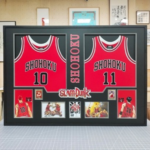 Cornice <span class=keywords><strong>Portafoto</strong></span> <span class=keywords><strong>in</strong></span> <span class=keywords><strong>Legno</strong></span> Massello di Alta Qualità, Fatta a Mano, Durevole ed Ecologica per Maglie NBA, con Supporto da Parete Personalizzabile per Arredamento Casa - Product Image 2