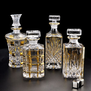 Bouteille de vin en verre à bord de <span class=keywords><strong>gin</strong></span> Vente en gros Bouteilles vides Bouteille de bière Or Verre <span class=keywords><strong>sans</strong></span> plomb <span class=keywords><strong>Alcool</strong></span> Bière Boisson Estampage à chaud Luxe - Product Image 3