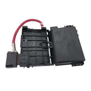 Porte-fusibles Double Fists 1J0937550A 1J0937617D pour boîtes à fusibles Volkswagen - Product Image 2