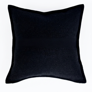 Housse de coussin rectangulaire rayée avec bord festonné noir et blanc, décoration d'intérieur, taies d'oreiller - Product Image 1