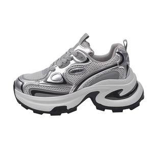 Zapatillas Deportivas Plateadas con Plataforma para Mujer, Estilo Casual, con Malla, Tacón Medio, para Primavera y Otoño - Product Image 5