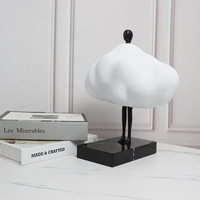 Sculpture en résine Nuage Figurine Surréaliste Noir et Blanc Minimaliste Abstraite Figurine d'art moderne Décoration d'intérieur Base en marbre Vente en gros Cadeau