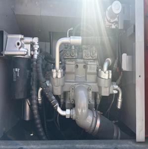 Excavadora Usada Hitachi ZX200 de 20 Toneladas, CE EPA, de Buena Calidad, con Pocas Horas de Trabajo, Motor, Caja de Cambios, Bomba y Rodamientos Originales de Japón, en Venta - Product Image 5