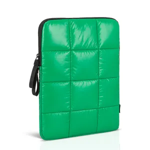 Customized Logo Green 15.6" Puffy Quilted Macbook Carrying Case Laptop Sleeve For Women