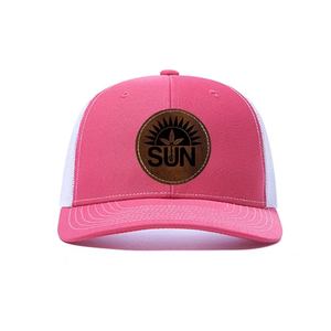 Casquette Trucker en Cuir avec Patch, Style Hip-Hop Élégant Bicolore, Visière Courbe, Maille Respirante, Protection Solaire pour Hommes et Femmes - Product Image 5