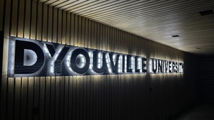 สีอะคริลิคสำหรับป้ายกลางแจ้งและในร่มมีตัวอักษร3D แบ็คไลท์แบบกำหนดเองพร้อมโลโก้ที่กำหนดเอง IP65สีปรับแต่งได้ตามต้องการ - Product Image 4