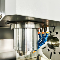 Ventes Flash : Centre d'usinage vertical automatique VMC1270, fraiseuse CNC 3 axes haute précision à broche unique pour le contrôle