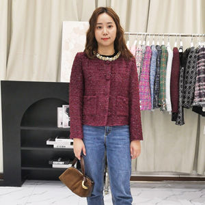 DS28223 Elegante Giacca Formale Autunnale in Tweed con Ricami, Collo Tondo, Fatta a Mano, Rosa con Bottoni Dorati a Fiore, <span class=keywords><strong>Blazer</strong></span> da Donna in Stile Parigino - Product Image 4