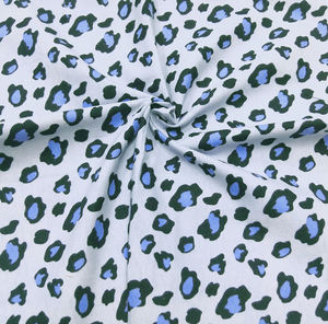 Tela de franela de algodón para invierno, tejido cálido y transpirable con estampado de leopardo para bufanda y almohadas, 100% - Product Image 4