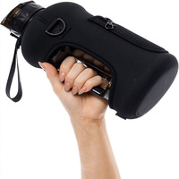 Support de Bouteille d'Eau Personnalisé en Gros, Demi-Gallon (73oz/2.2L), avec Sangle et Support Téléphone, Housse de Protection pour Bouteille d'Eau
