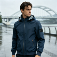 Blouson bomber softshell homme à capuche, poches zippées, logo personnalisable