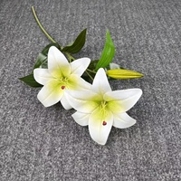 Tête de fleur de lys en soie 3D de haute qualité lys artificiel décorer des fleurs de gâteau de mariage