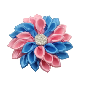 โบว์ติดผมโลหะแบบริบบิ้นยี่ห้อ <span class=keywords><strong>KIMMY</strong></span> สำหรับเด็กผู้หญิง สีพื้น ขนาด 3 นิ้ว ประดับมุกและเพชรเทียม พร้อมกิ๊บหนีบแบบจระเข้ สำหรับใช้ในชีวิตประจำวัน - Product Image 1